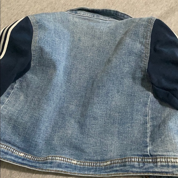 Jean jacket - Picture 5 of 5